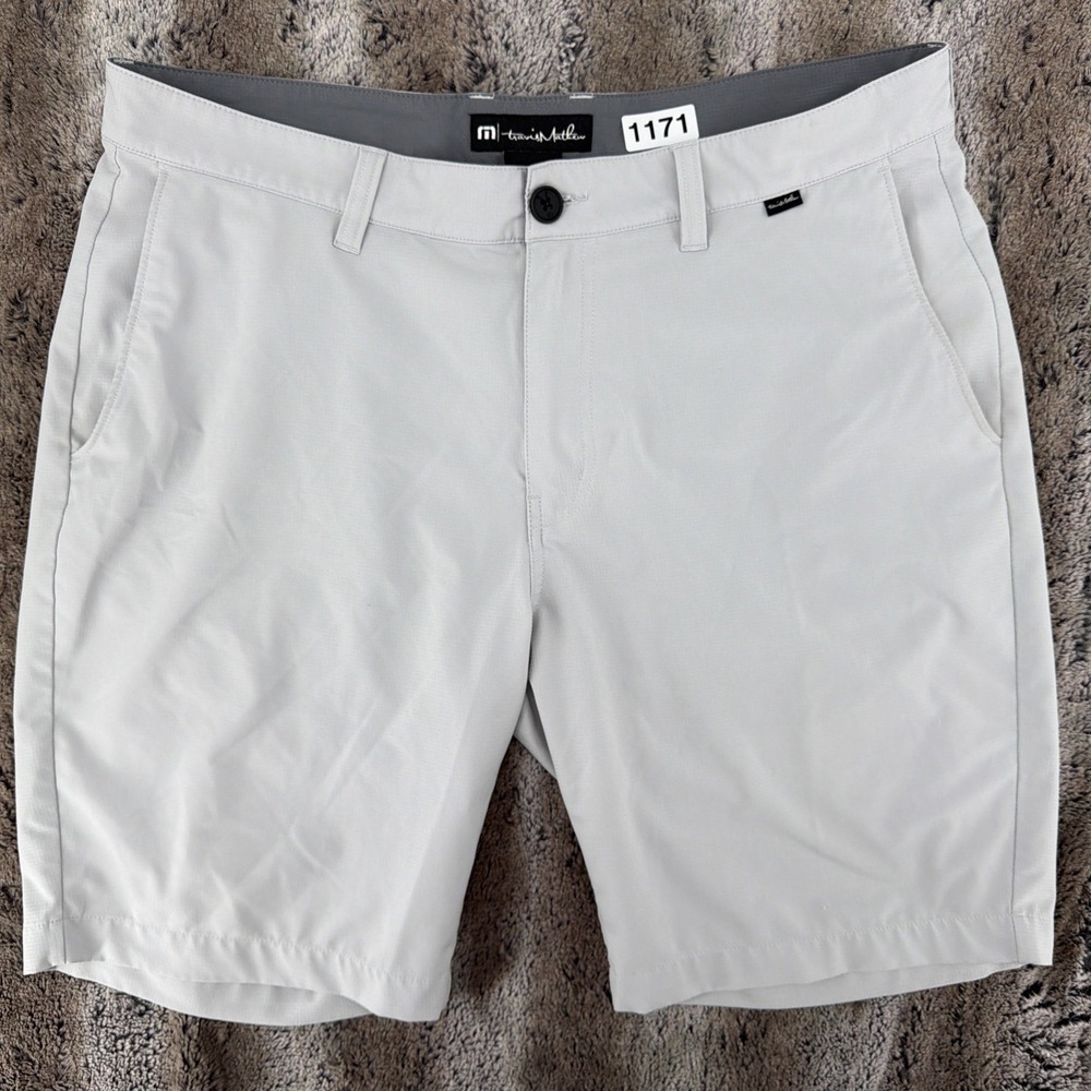 Travis Mathew Shorts Mens 36 Light Gray Golf Performance Stretch Hybrid Tech